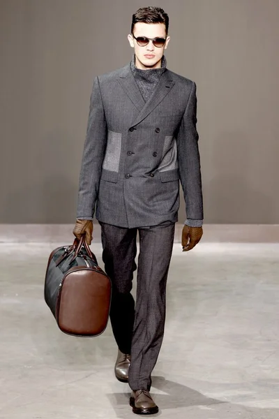 Look 36